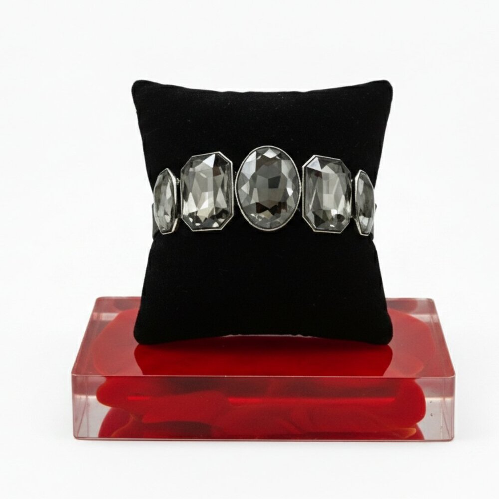 Oval Black Facet Bracelet